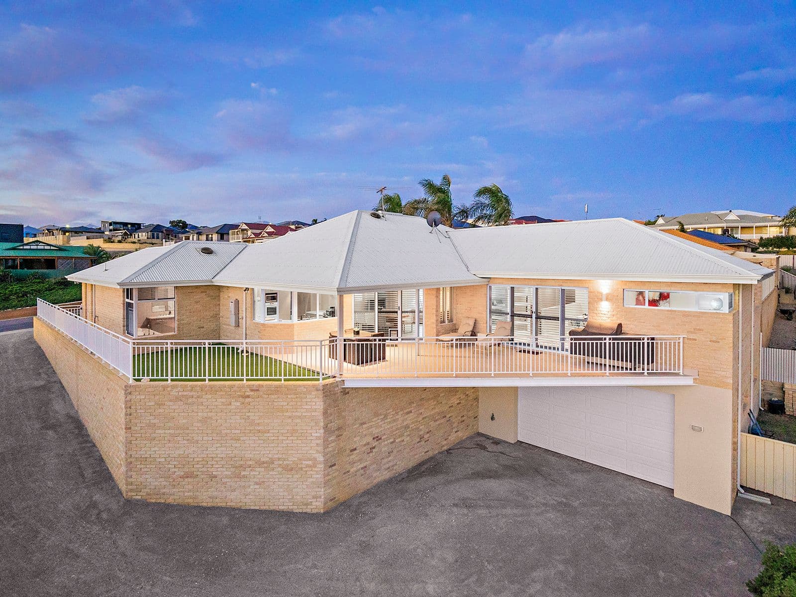 46 Bellimos Drive, Wandina WA 6530, Wandina - Thumbnail 2