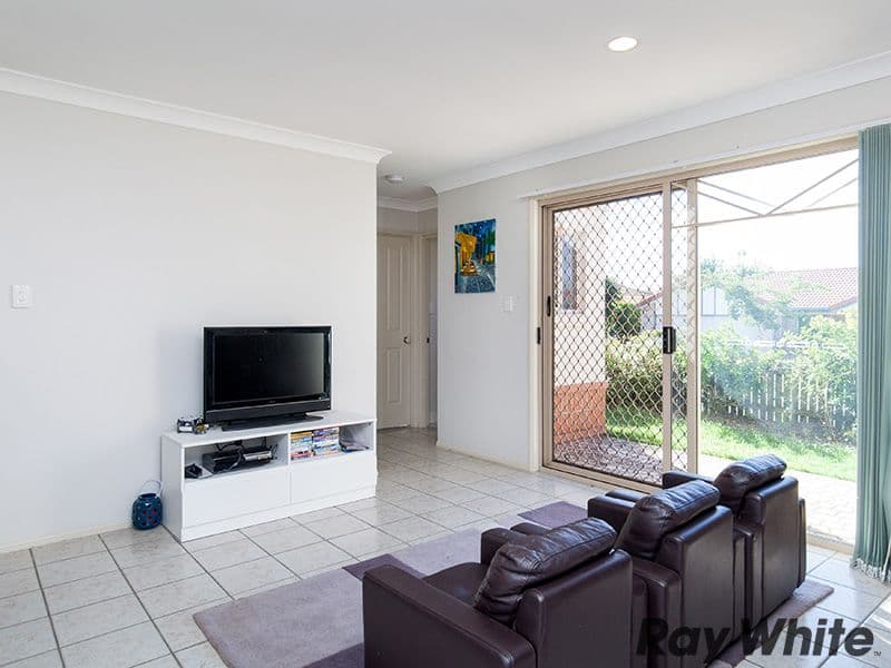 2 Red Pine Court, Calamvale QLD 4116, Calamvale - Thumbnail 4
