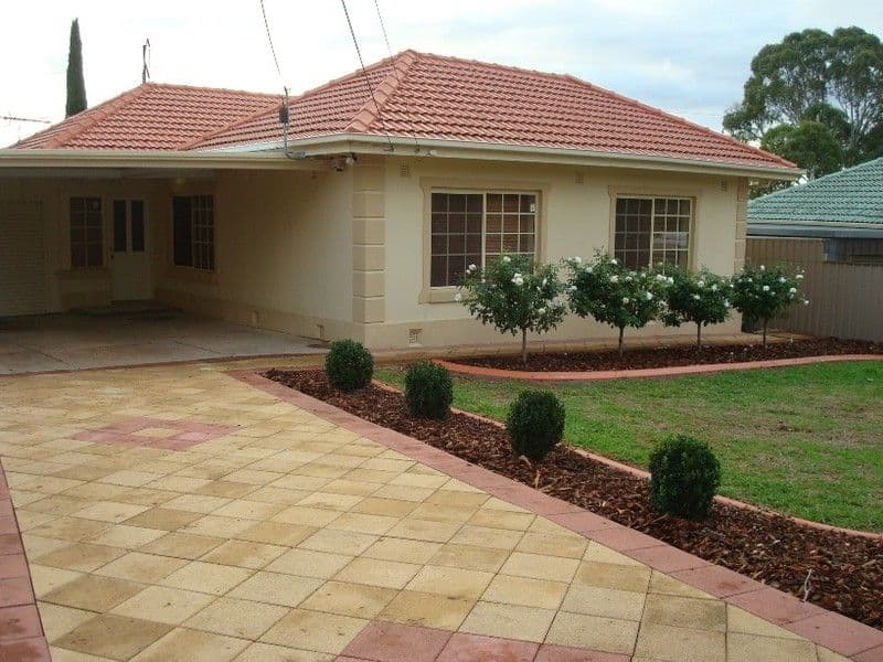 33 Marsh Avenue, PARA HILLS SA 5096, Para Hills - Image 1