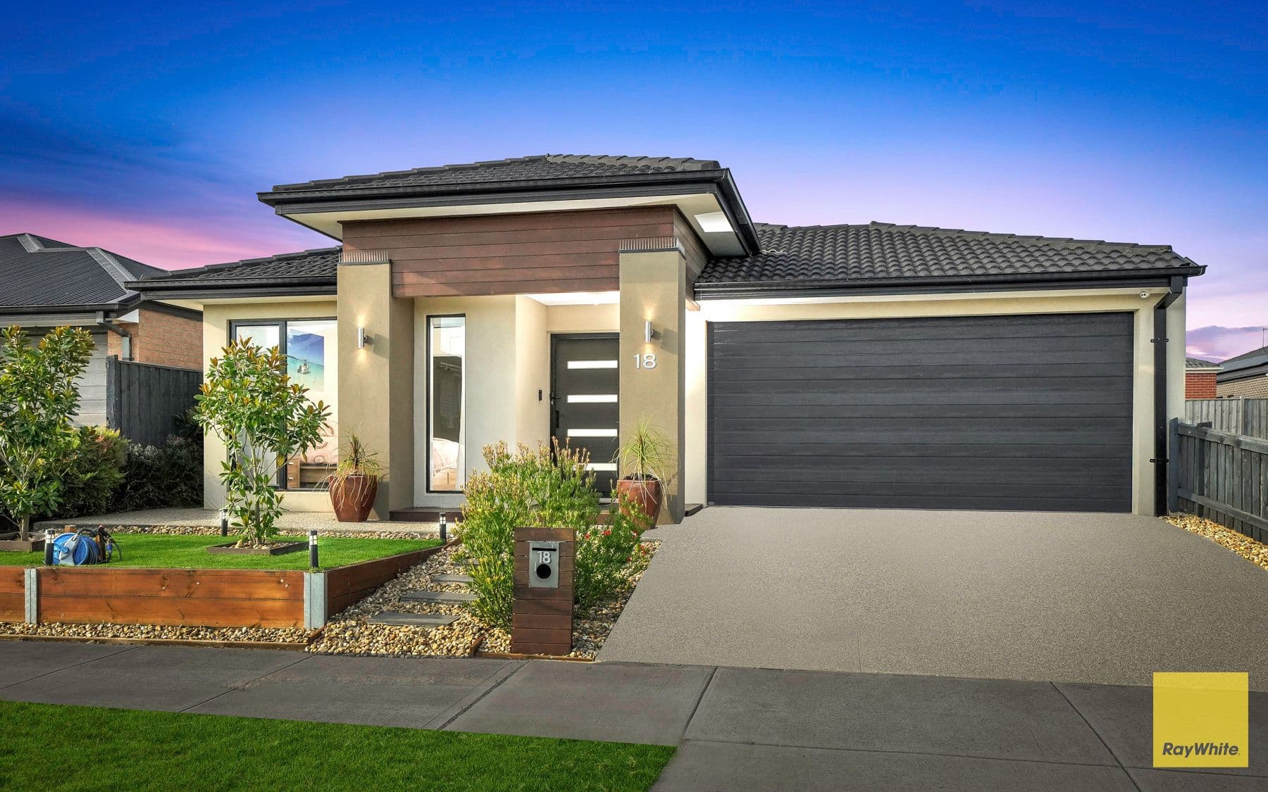 18 Horsetail Avenue, Truganina VIC 3029, Truganina - Thumbnail 2