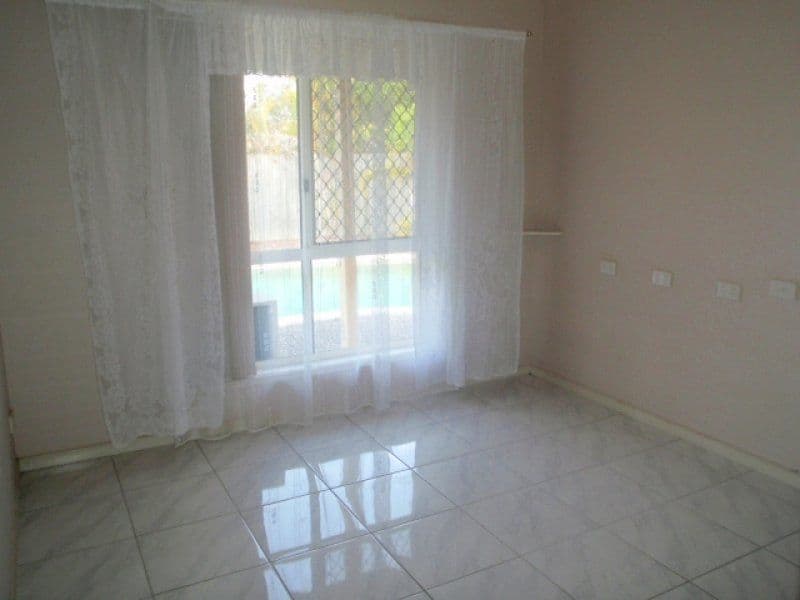 6 Chelmsford Place, PARKWOOD QLD 4214, Parkwood - Thumbnail 7