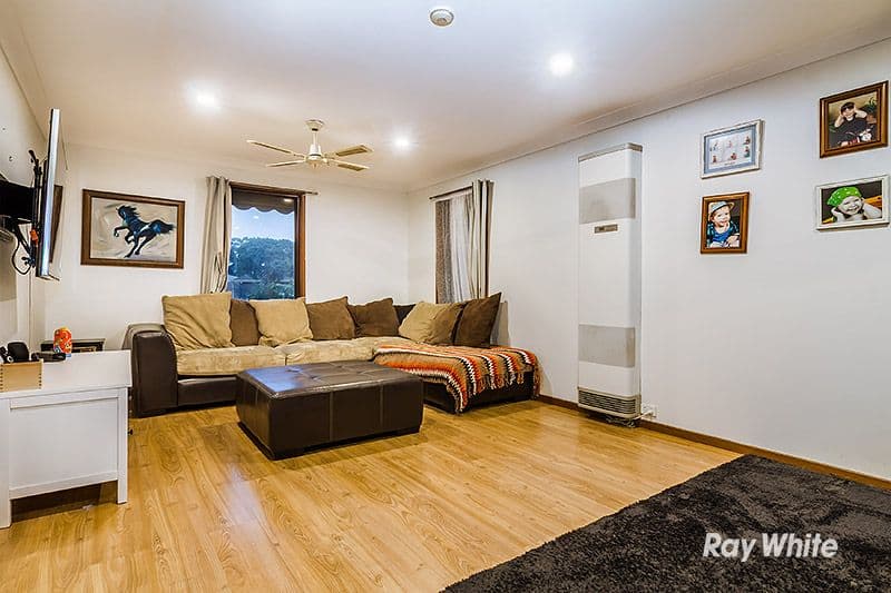 26 Gipps Crescent, Cranbourne North VIC 3977, Cranbourne North - Thumbnail 5