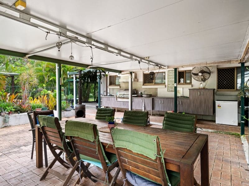 21 Arafura Avenue, Loganholme - Thumbnail 4