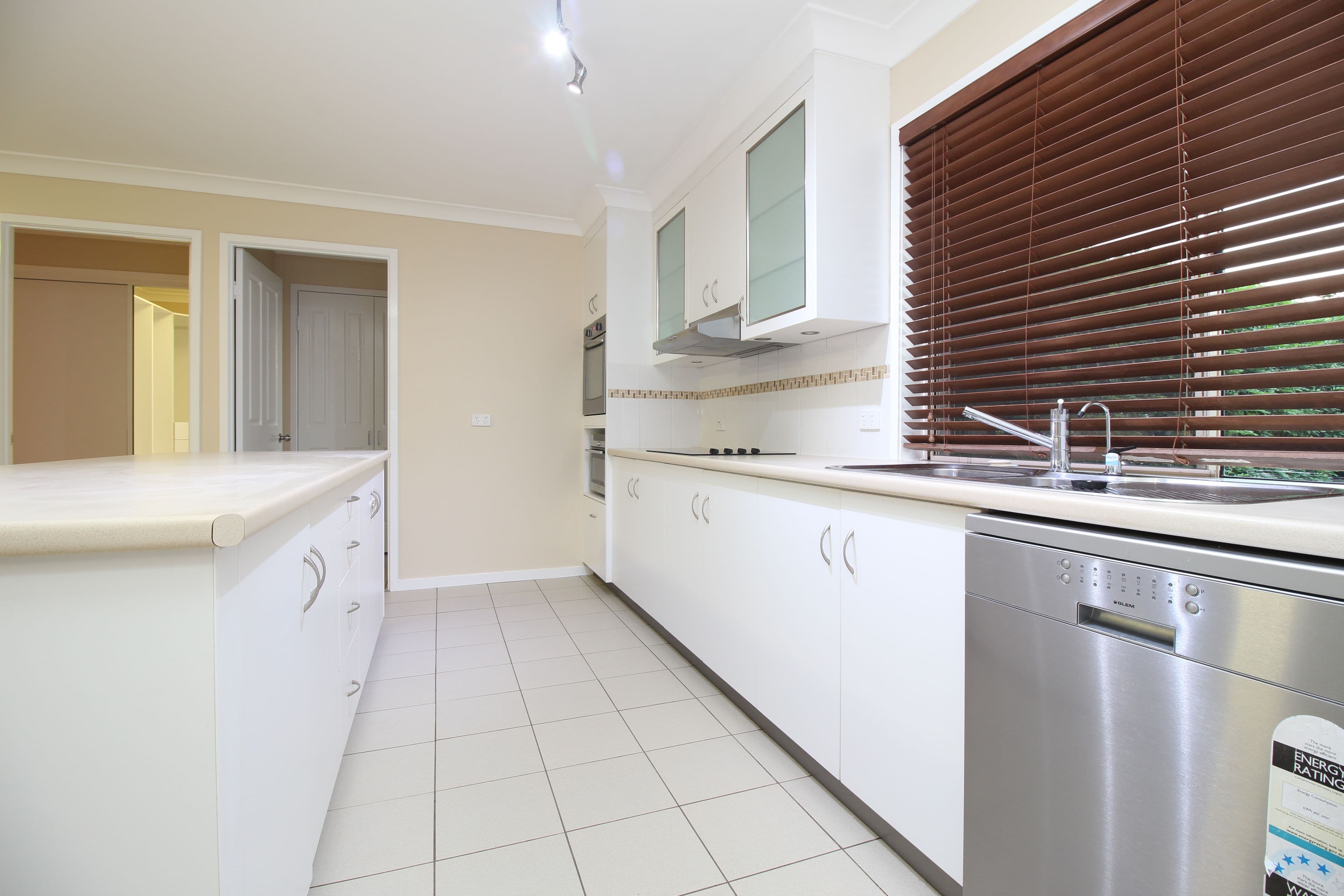 12 Russ Layton Drive, Emerald QLD 4720, Emerald - Thumbnail 5