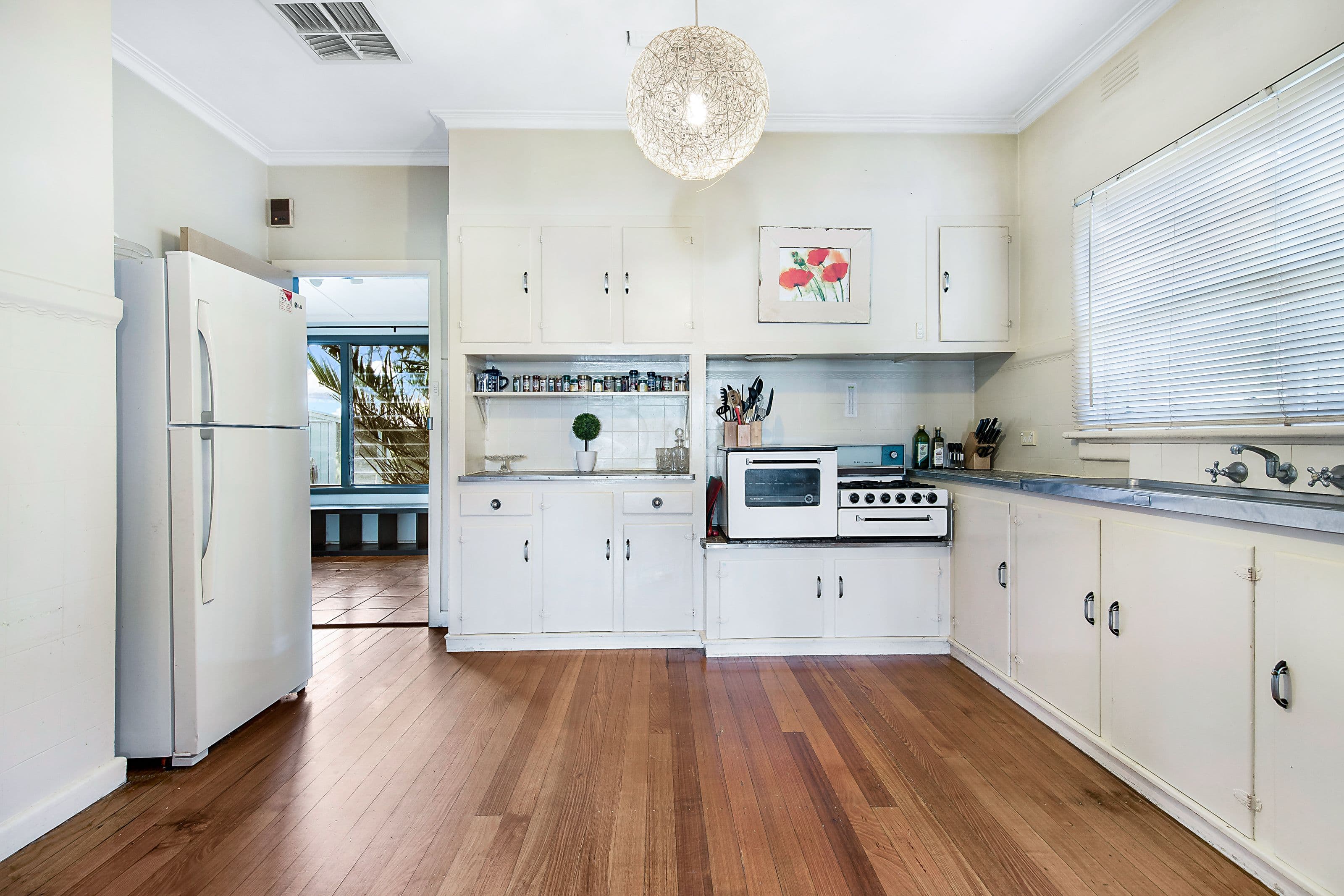 24 Lee Avenue, Springvale VIC 3171, Springvale - Thumbnail 4