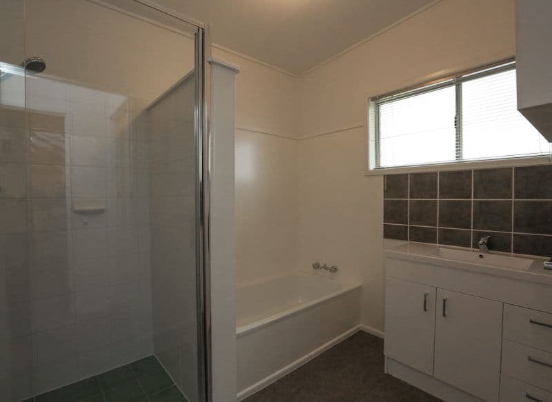 21 Raquel Avenue, Springwood QLD 4127, Springwood - Thumbnail 5