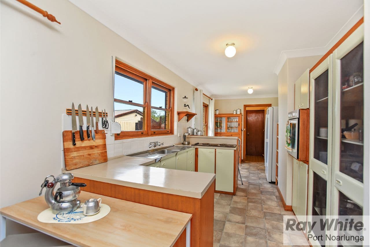 33 Kentwood Road, Morphett Vale SA 5162, Morphett Vale - Thumbnail 8
