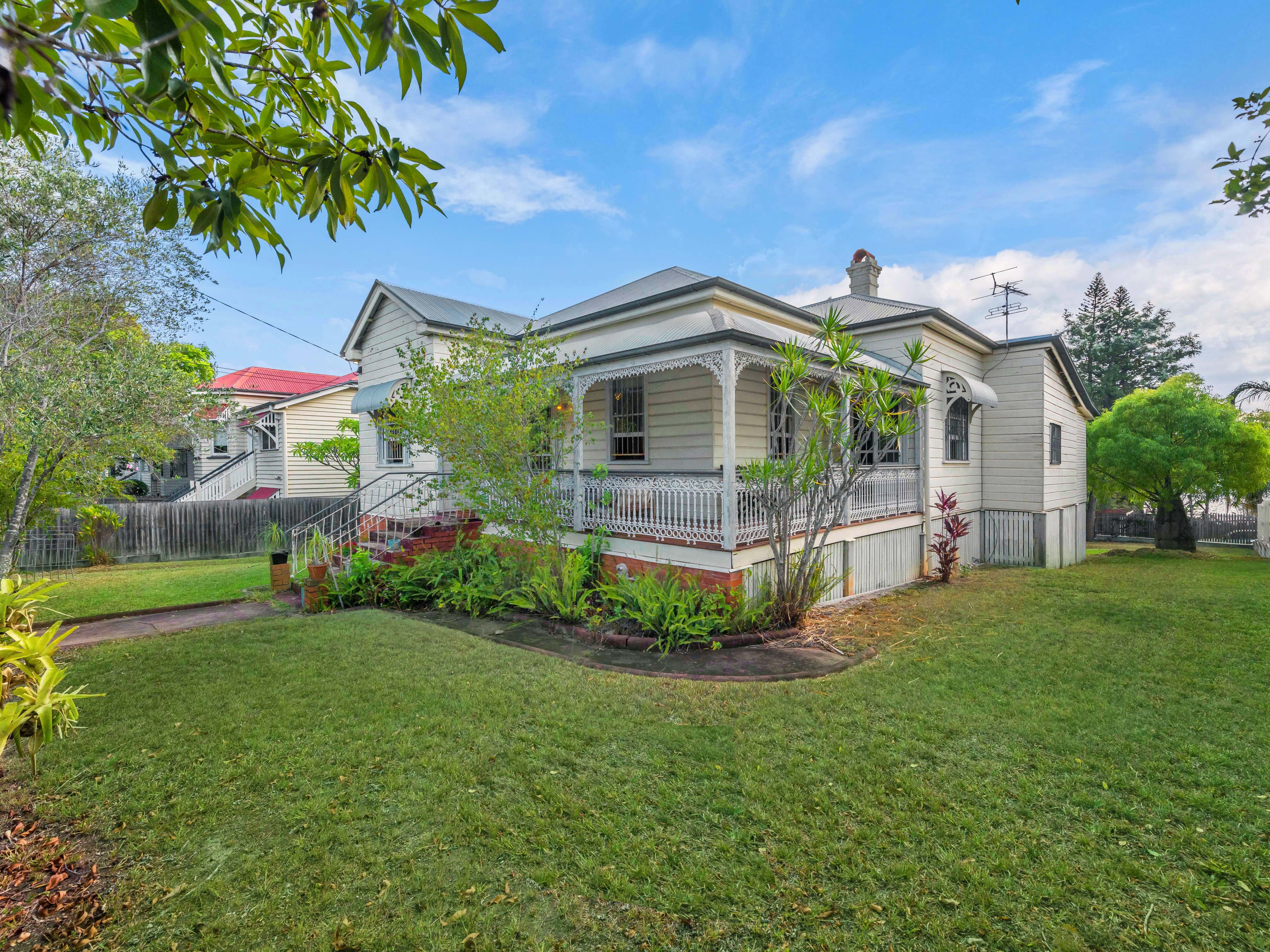 30 Lindon Street, Dutton Park QLD 4102, Dutton Park - Thumbnail 2