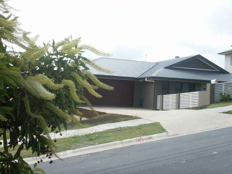 10 Angourie Crescent, PACIFIC PINES QLD 4211, Pacific Pines - Thumbnail 5