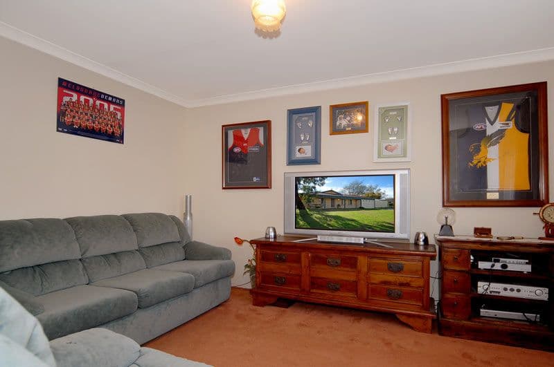 7 Trusty Grove, STRATTON WA 6056, Stratton - Thumbnail 4
