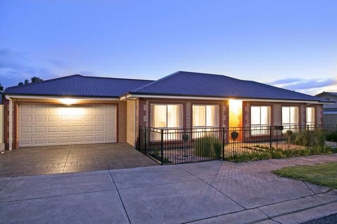 15 Chaucer Street, Clearview SA 5085, Clearview - Image 1