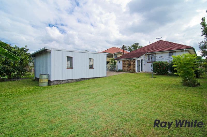 29 Bega Street, GRANGE QLD 4051, Grange - Thumbnail 4