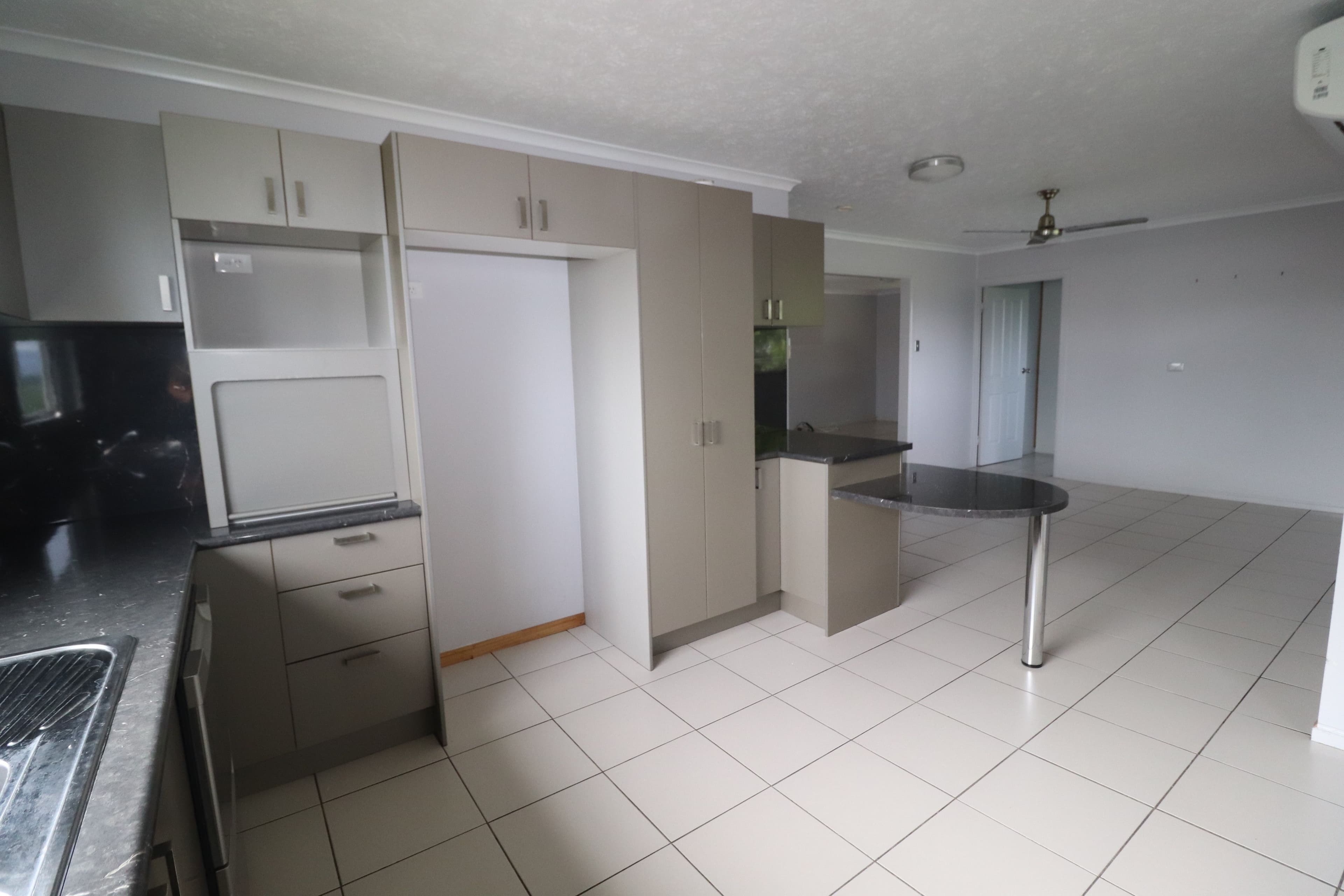 31 Halifax Road, Ingham QLD 4850, Ingham - Thumbnail 2