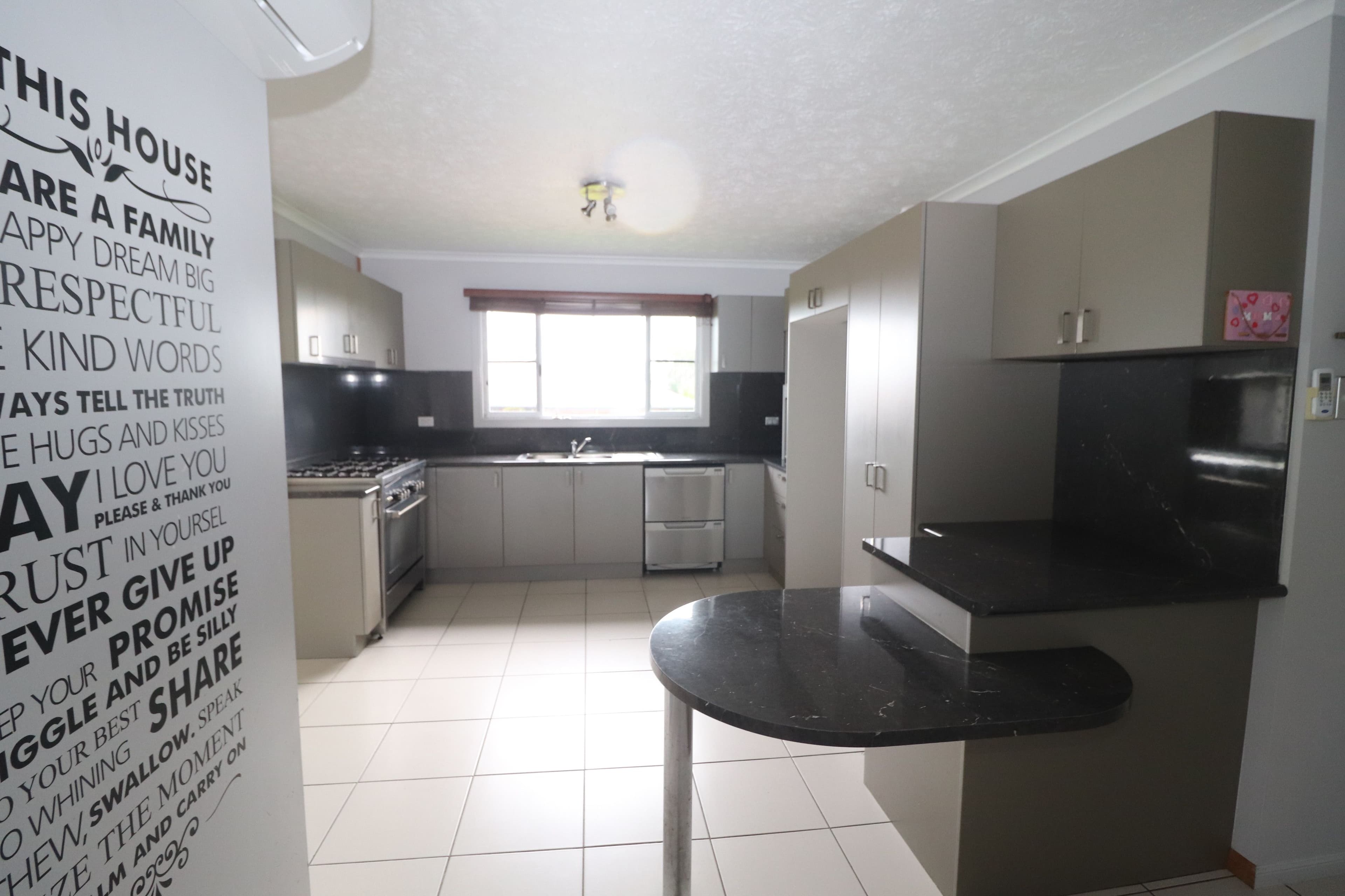 31 Halifax Road, Ingham QLD 4850, Ingham - Thumbnail 5