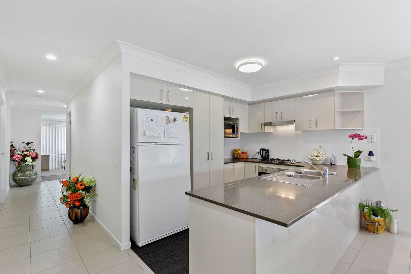 10 Lawson Road, Urraween QLD 4655, Urraween - Thumbnail 2