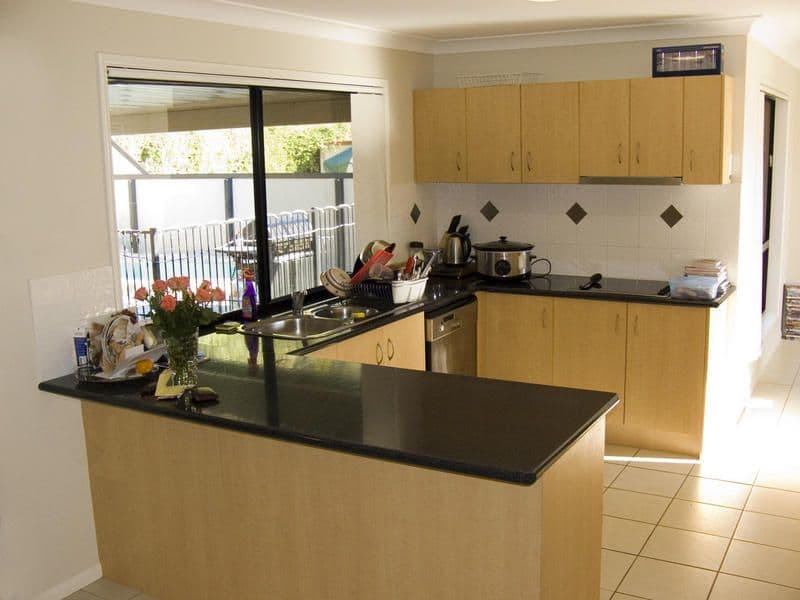 13 Paddy Place, OXENFORD QLD 4210, Oxenford - Thumbnail 5