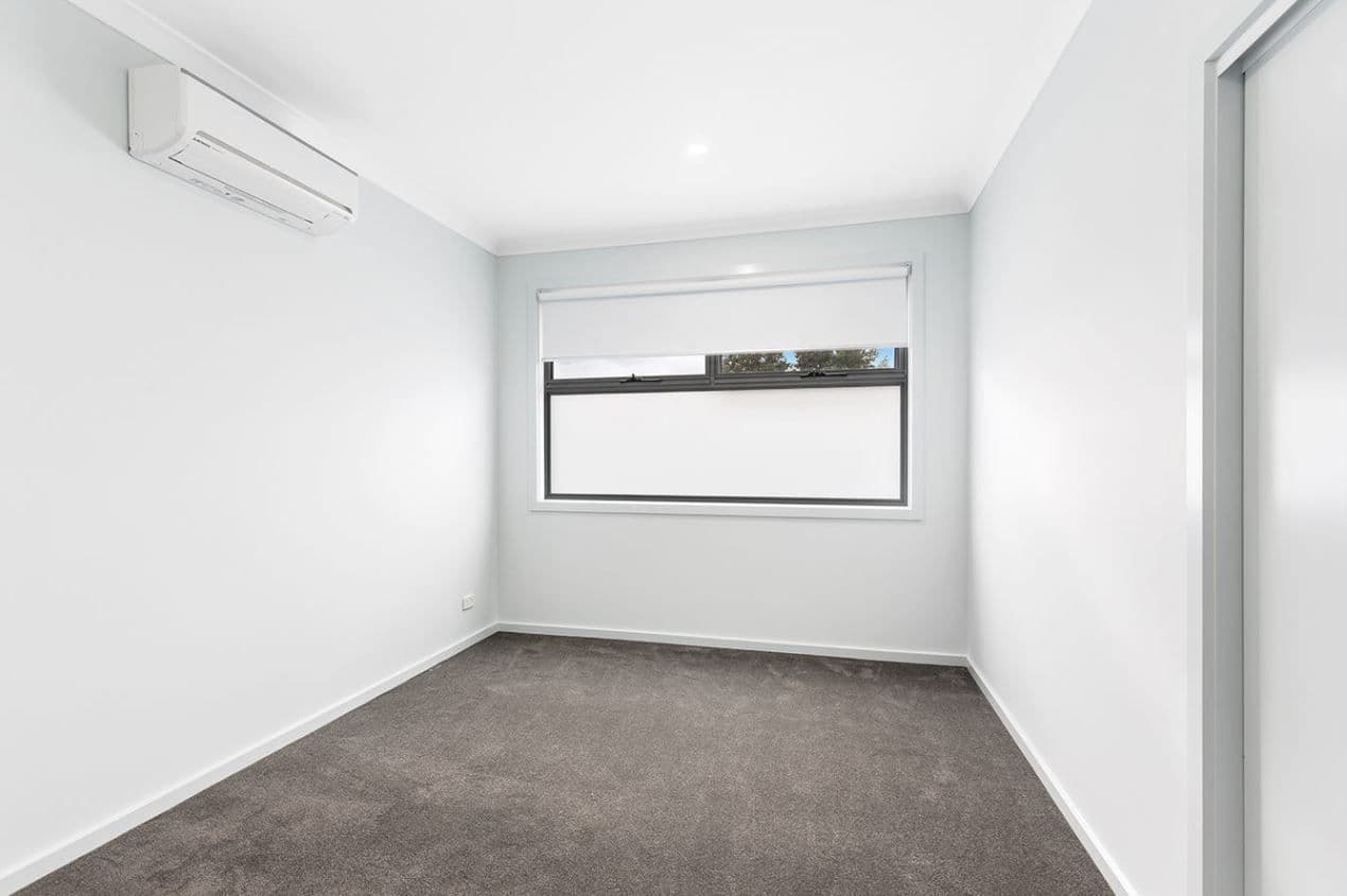 4 Suffolk Street, Reservoir VIC 3073, Reservoir - Thumbnail 6