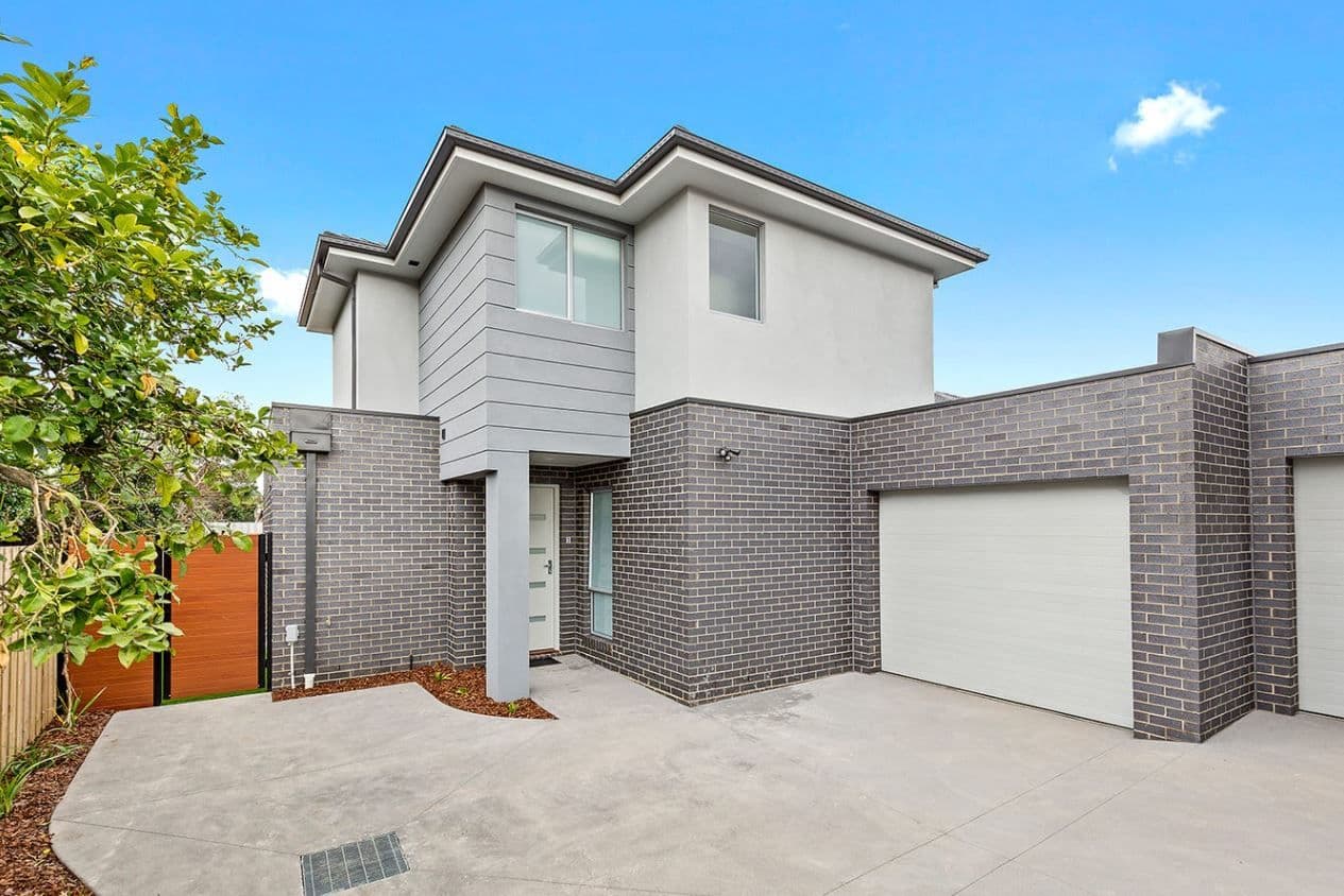 4 Suffolk Street, Reservoir VIC 3073, Reservoir - Thumbnail 7