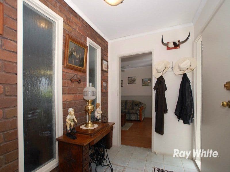 58 Normanby Street, CRANBOURNE VIC 3977, Cranbourne - Thumbnail 3