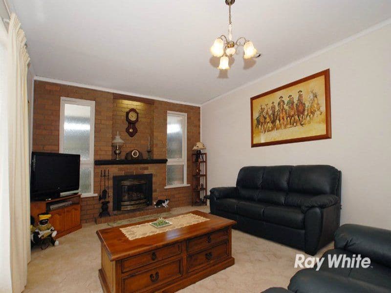 58 Normanby Street, CRANBOURNE VIC 3977, Cranbourne - Thumbnail 4
