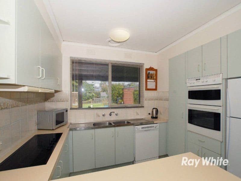 58 Normanby Street, CRANBOURNE VIC 3977, Cranbourne - Thumbnail 8