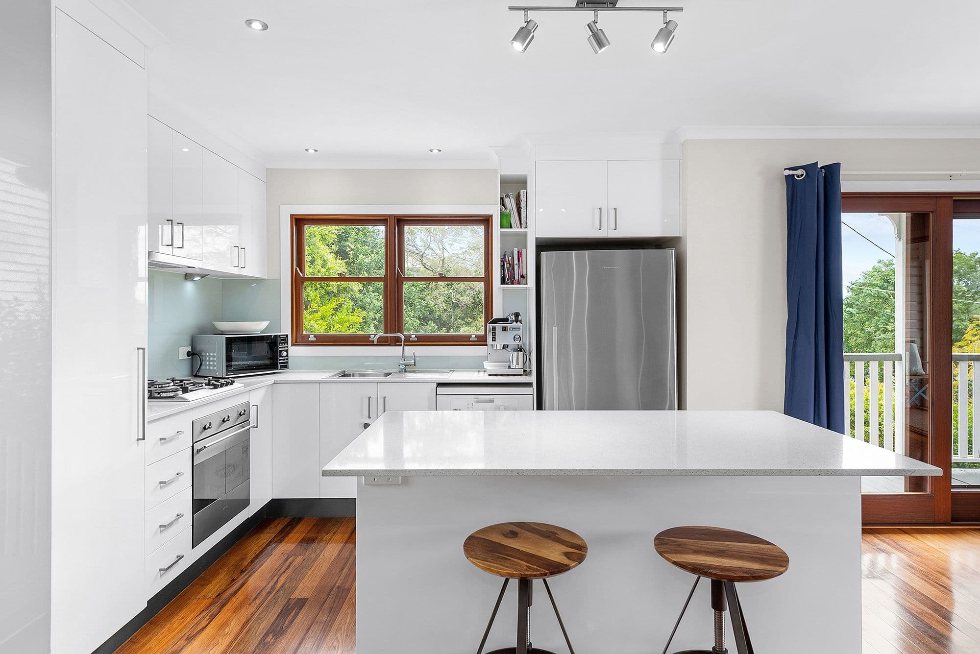 106 Dewar Terrace, Sherwood QLD 4075, Sherwood - Thumbnail 2