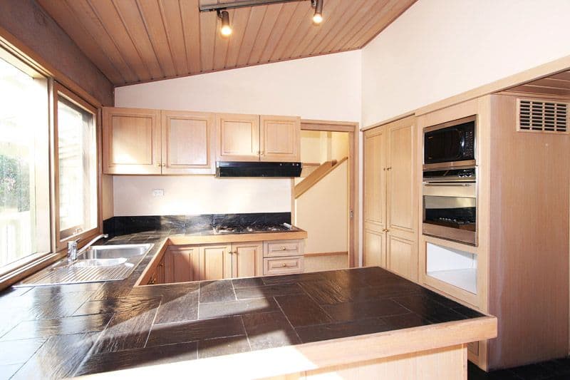 11 Nara Road, MITCHAM VIC 3132, Mitcham - Thumbnail 2