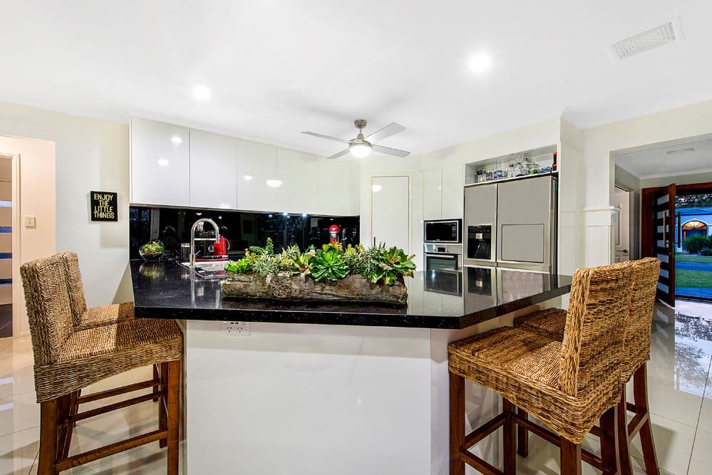 25 Audrey Avenue, Helensvale QLD 4212, Helensvale - Thumbnail 6