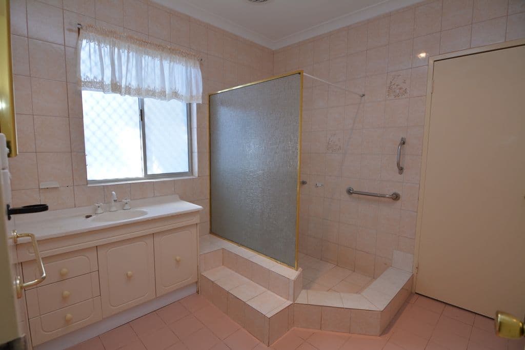 17A Castrini Crescent, Carnarvon WA 6701, Brockman - Thumbnail 4