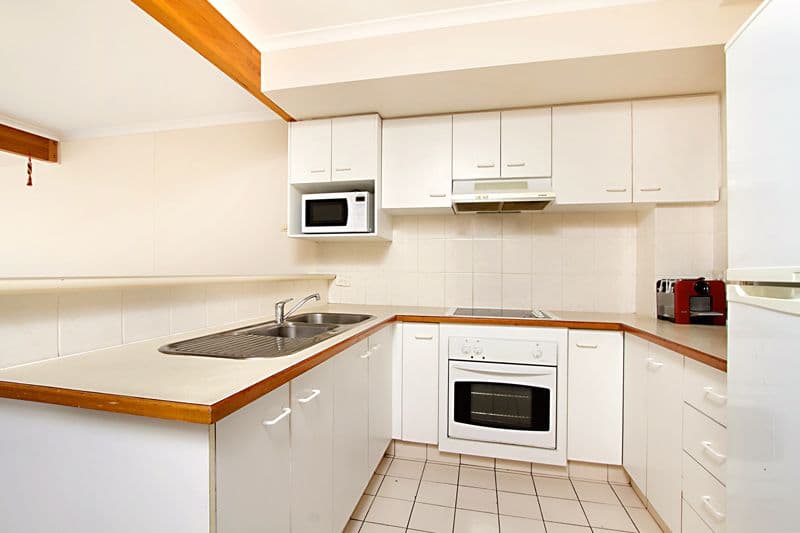 25 Grosvenor Street, YEERONGPILLY QLD 4105, Yeerongpilly - Thumbnail 4