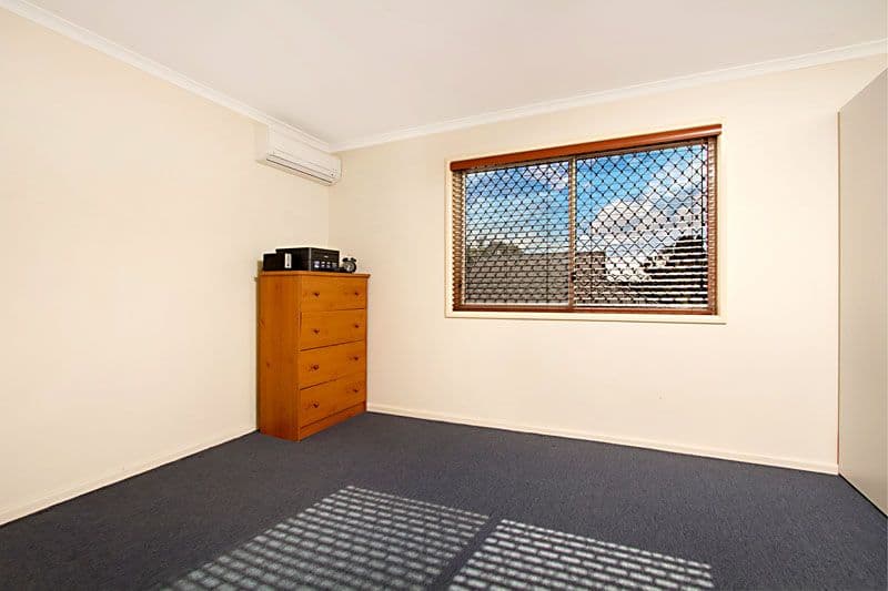25 Grosvenor Street, YEERONGPILLY QLD 4105, Yeerongpilly - Thumbnail 6