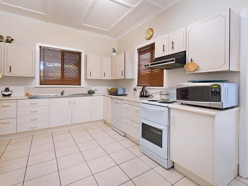 4 Hardacre Street, WANDAL QLD 4700, Wandal - Thumbnail 3