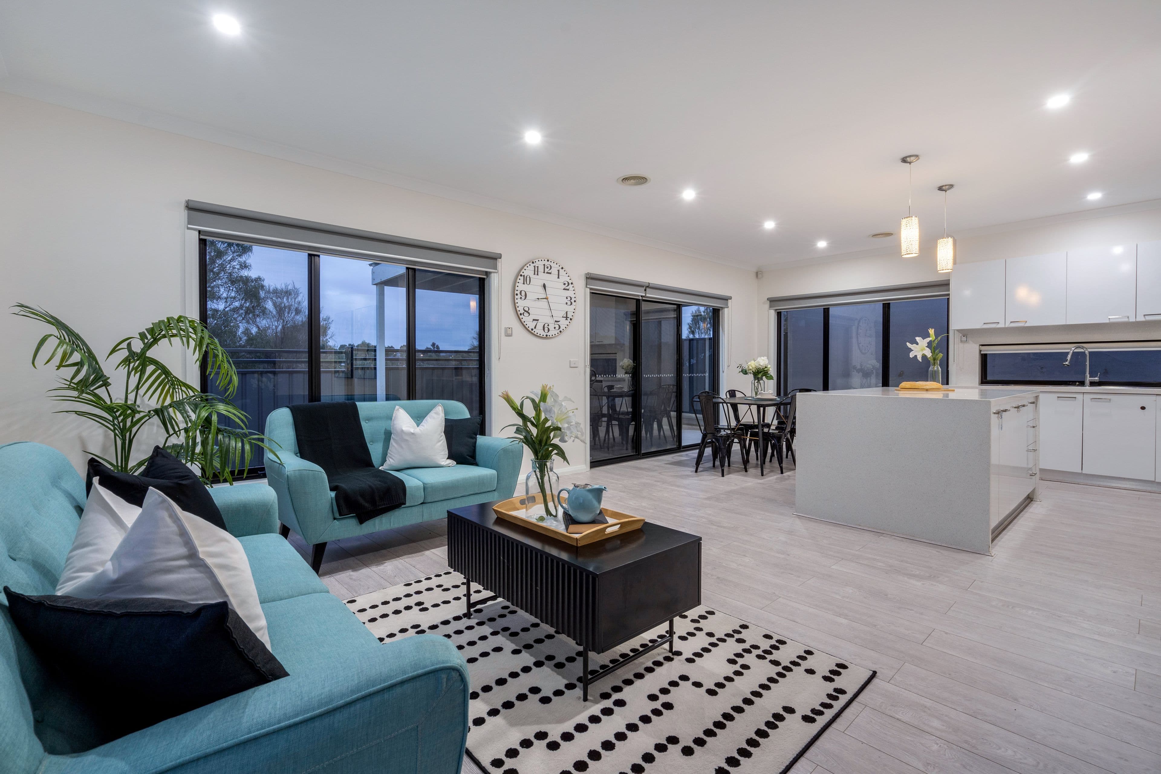 16 Burrows Place, Craigieburn VIC 3064, Craigieburn - Thumbnail 4