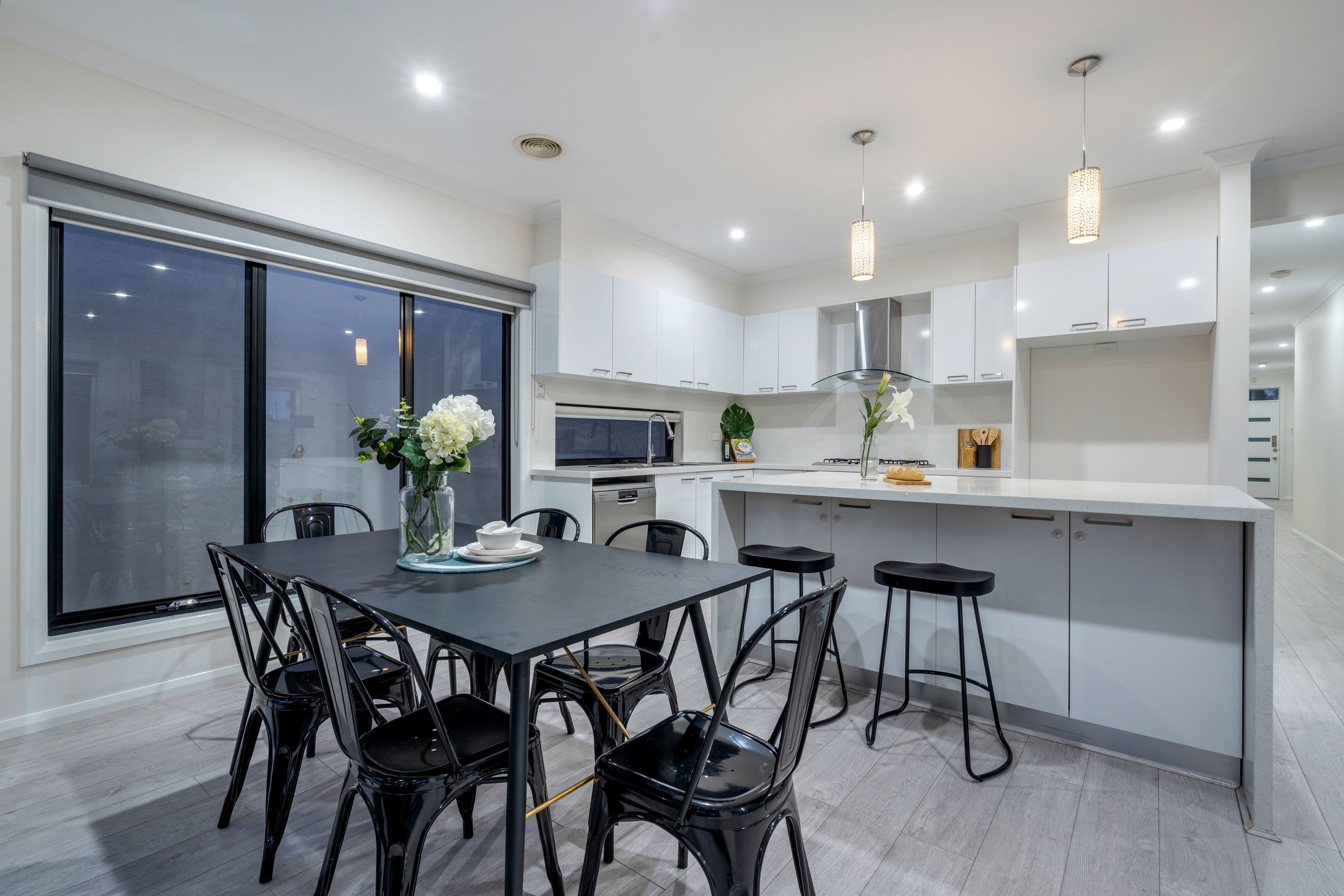 16 Burrows Place, Craigieburn VIC 3064, Craigieburn - Thumbnail 5