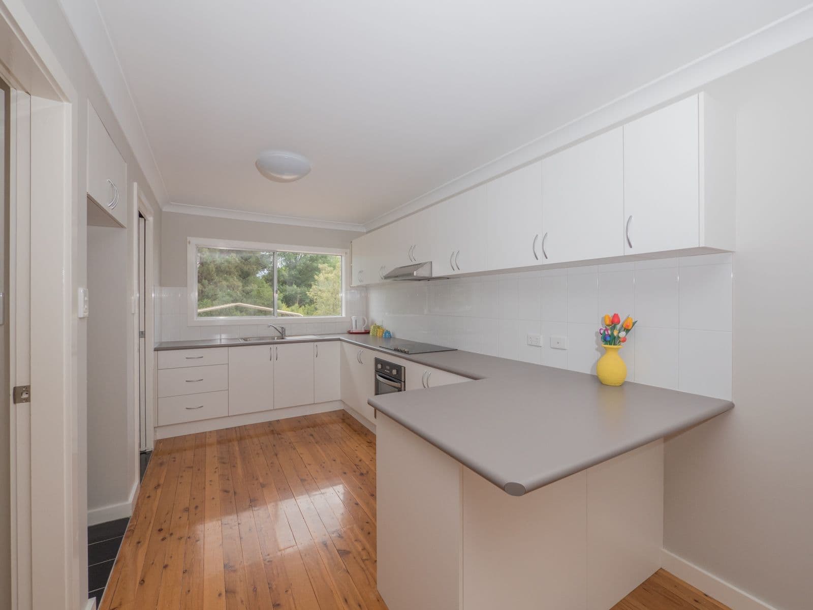 9 Holmes Avenue, Armidale - Thumbnail 2