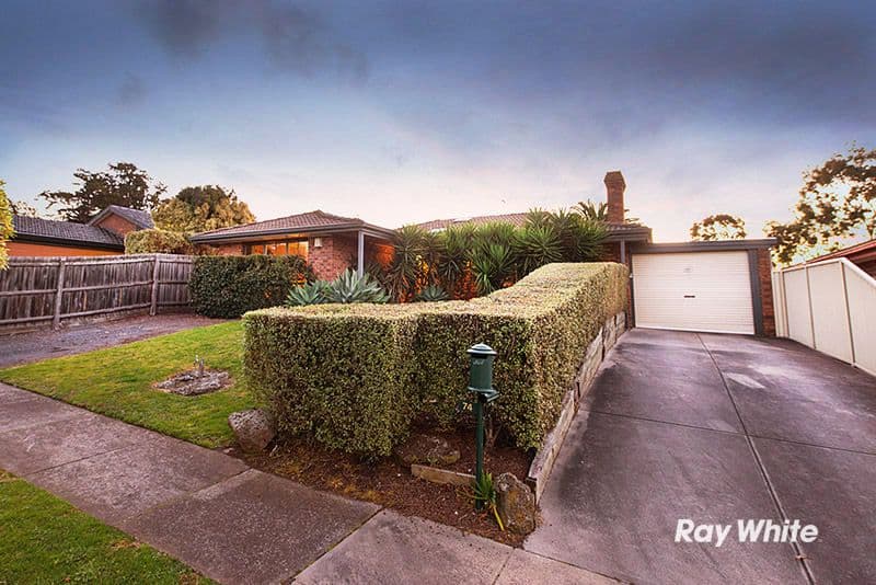 74 Marylyn Place, Cranbourne VIC 3977, Cranbourne - Thumbnail 2