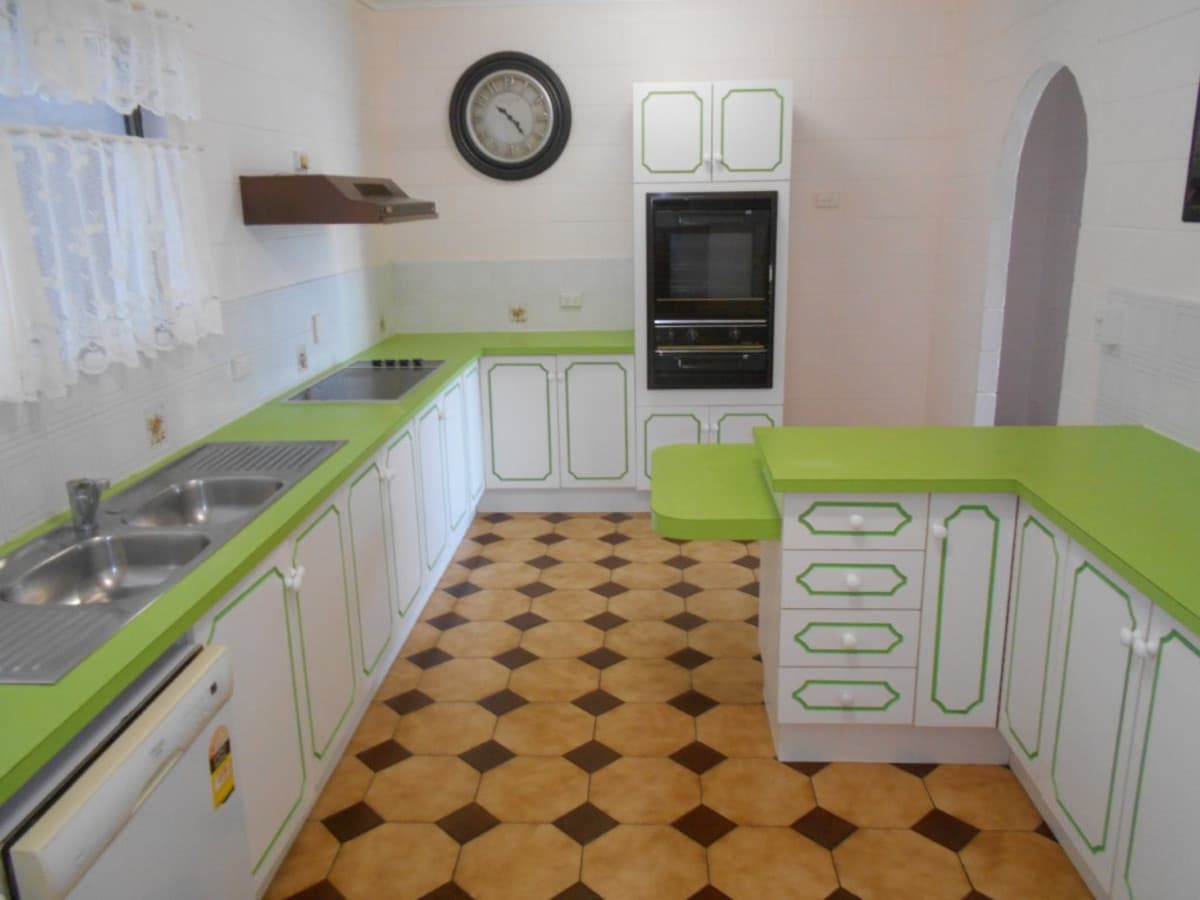 9 Herring Street, Taylors Beach, QLD, Taylors Beach - Thumbnail 2