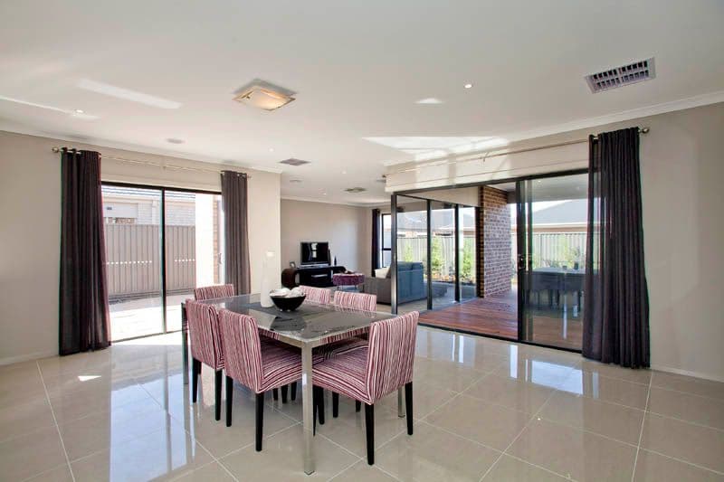 86 Eastlakes Boulevard, LARA VIC 3212, Lara - Thumbnail 2