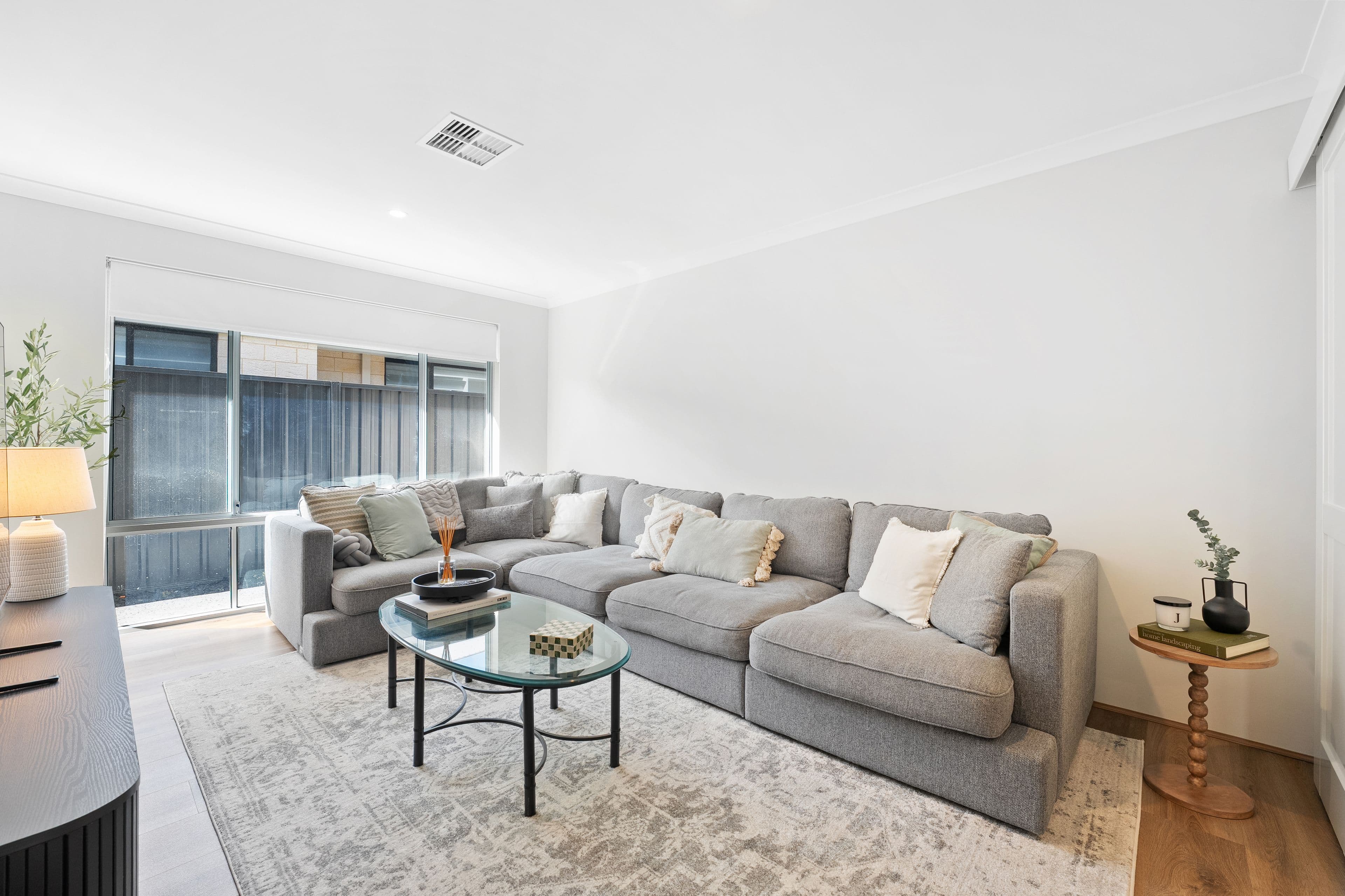 24 Bloomfield Parkway, Baldivis WA 6171, Baldivis - Thumbnail 7