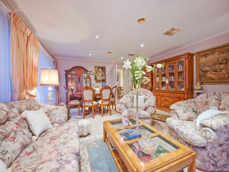8 Tintern Grove, CHELTENHAM VIC 3192, Cheltenham - Thumbnail 3