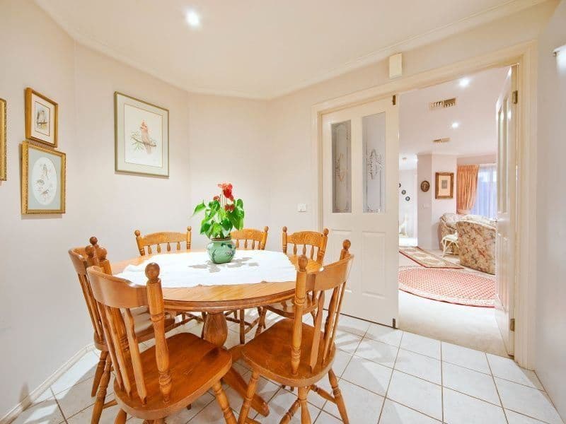 8 Tintern Grove, CHELTENHAM VIC 3192, Cheltenham - Thumbnail 4