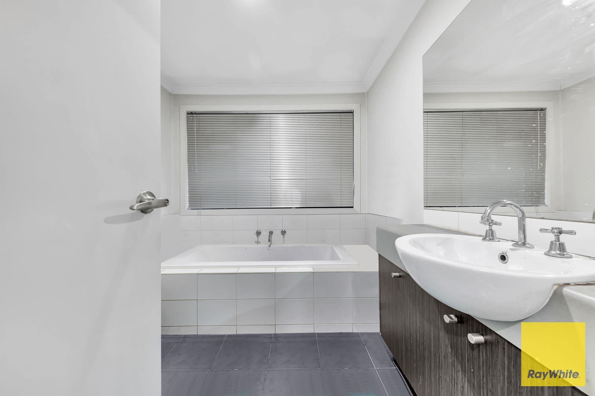 88 Tyler Crescent, Tarneit VIC 3029, Tarneit - Thumbnail 5