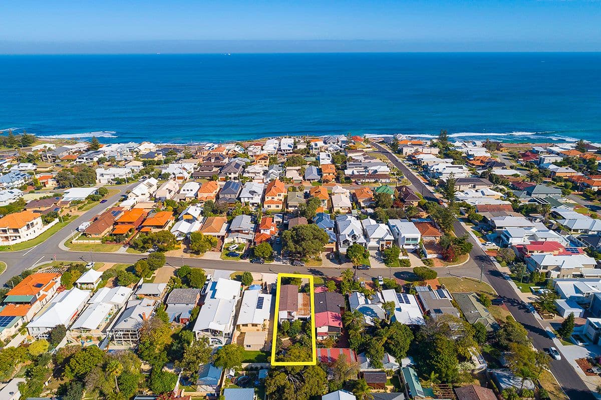 15/50 New Street, Ringwood
    
    
      
        77 m2, Ringwood - Thumbnail 2