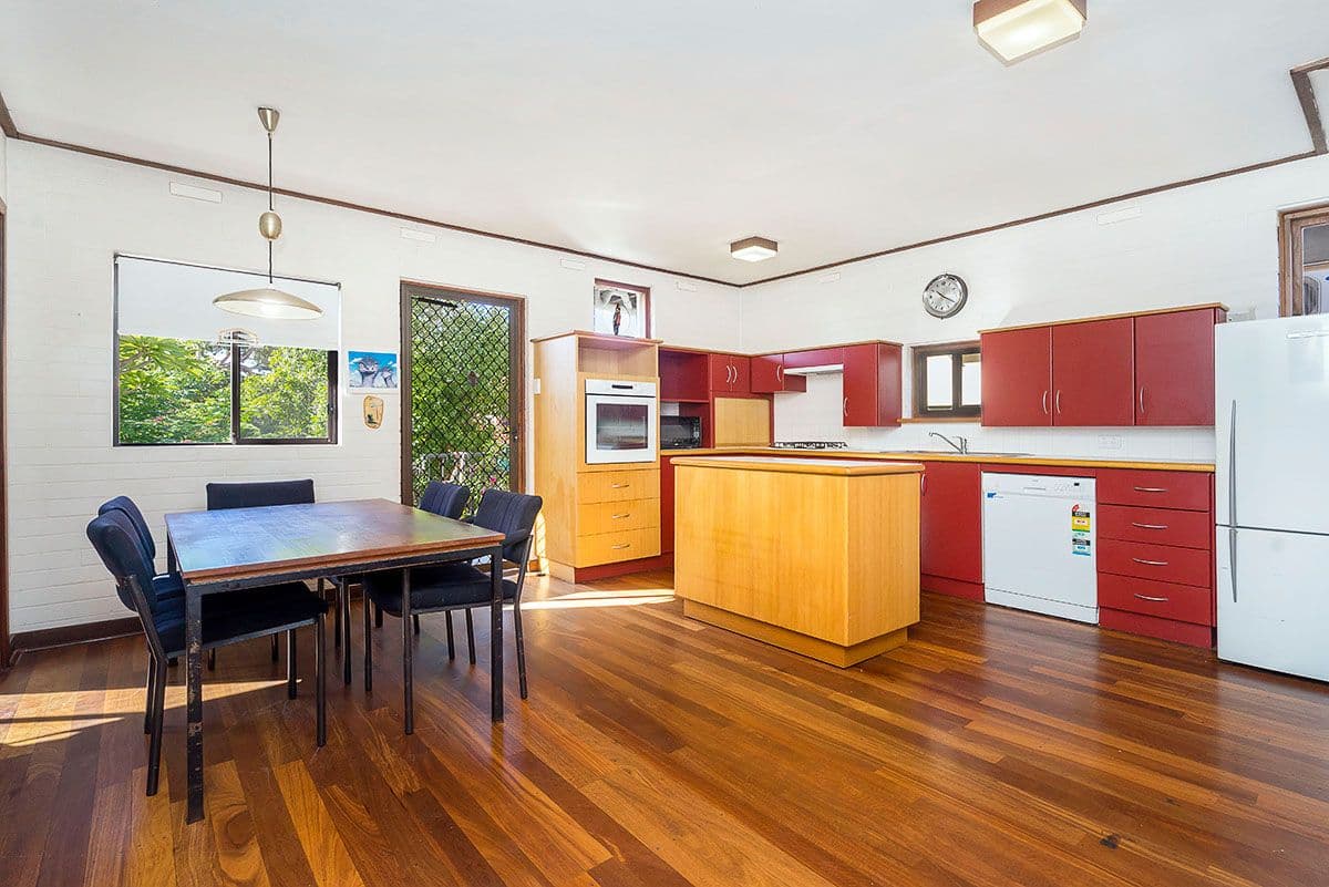 15/50 New Street, Ringwood
    
    
      
        77 m2, Ringwood - Thumbnail 5