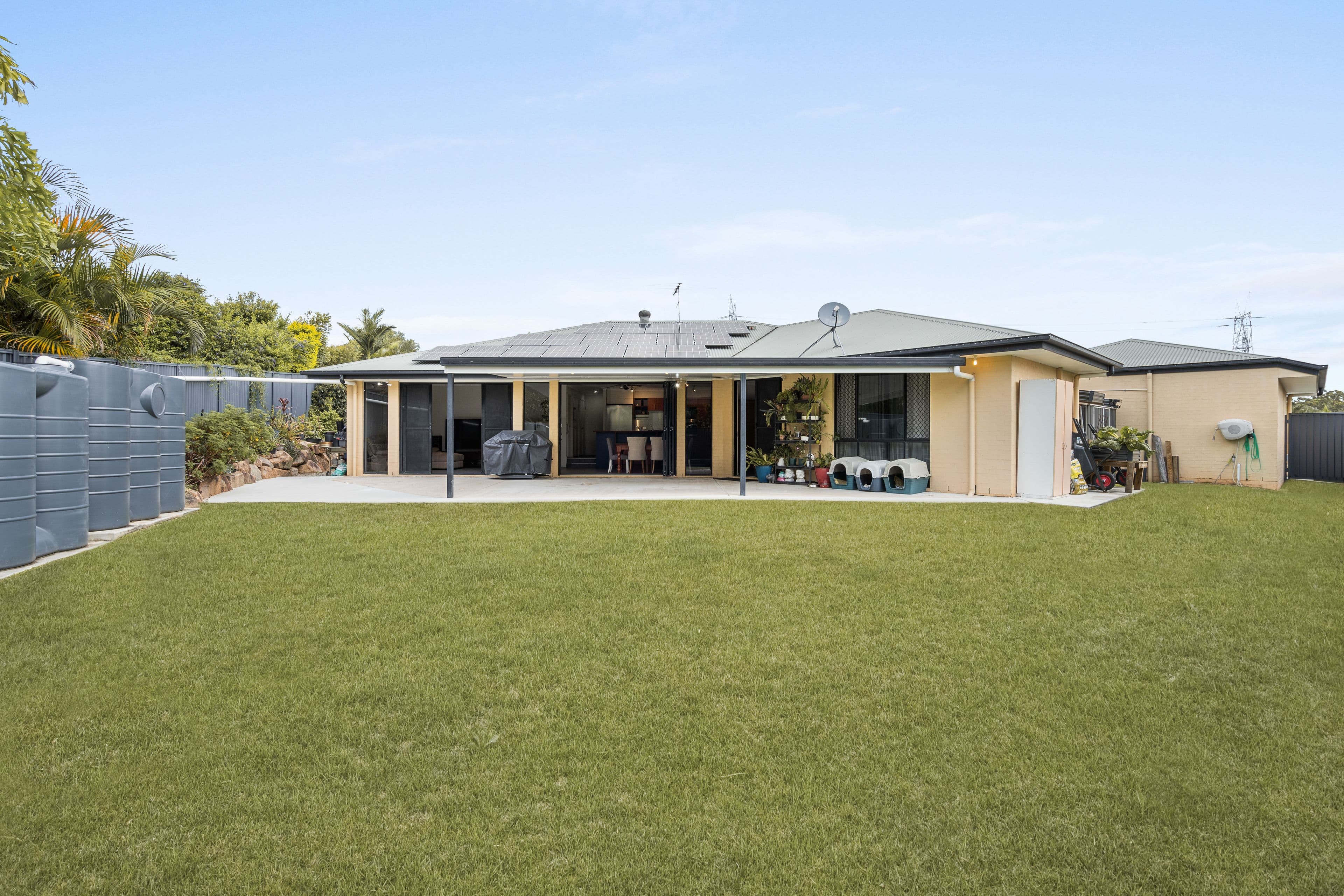 25 Montclare Court, Cashmere QLD 4500, Cashmere - Image 1