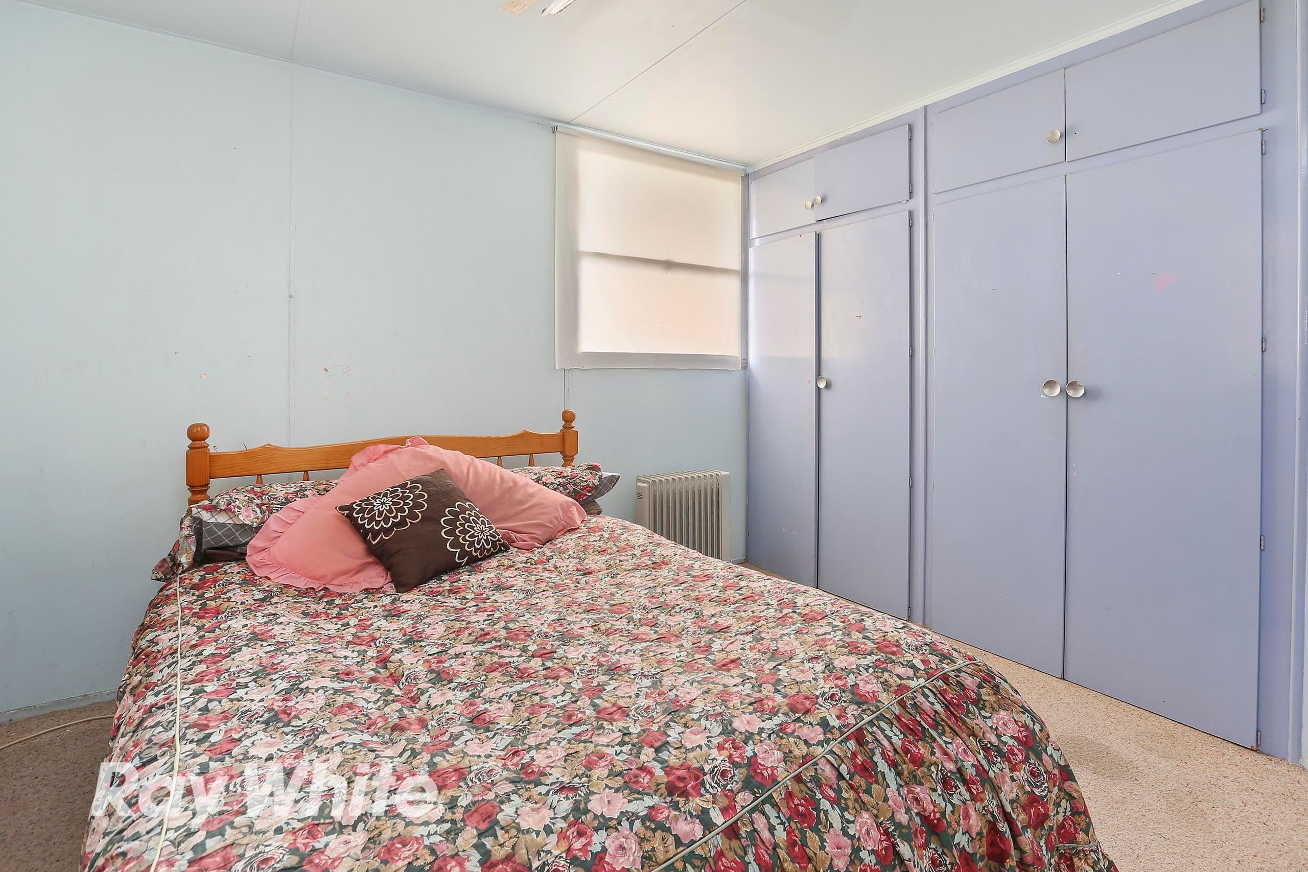 44 Goldsworthy Road, Corio VIC 3214, Corio - Thumbnail 3