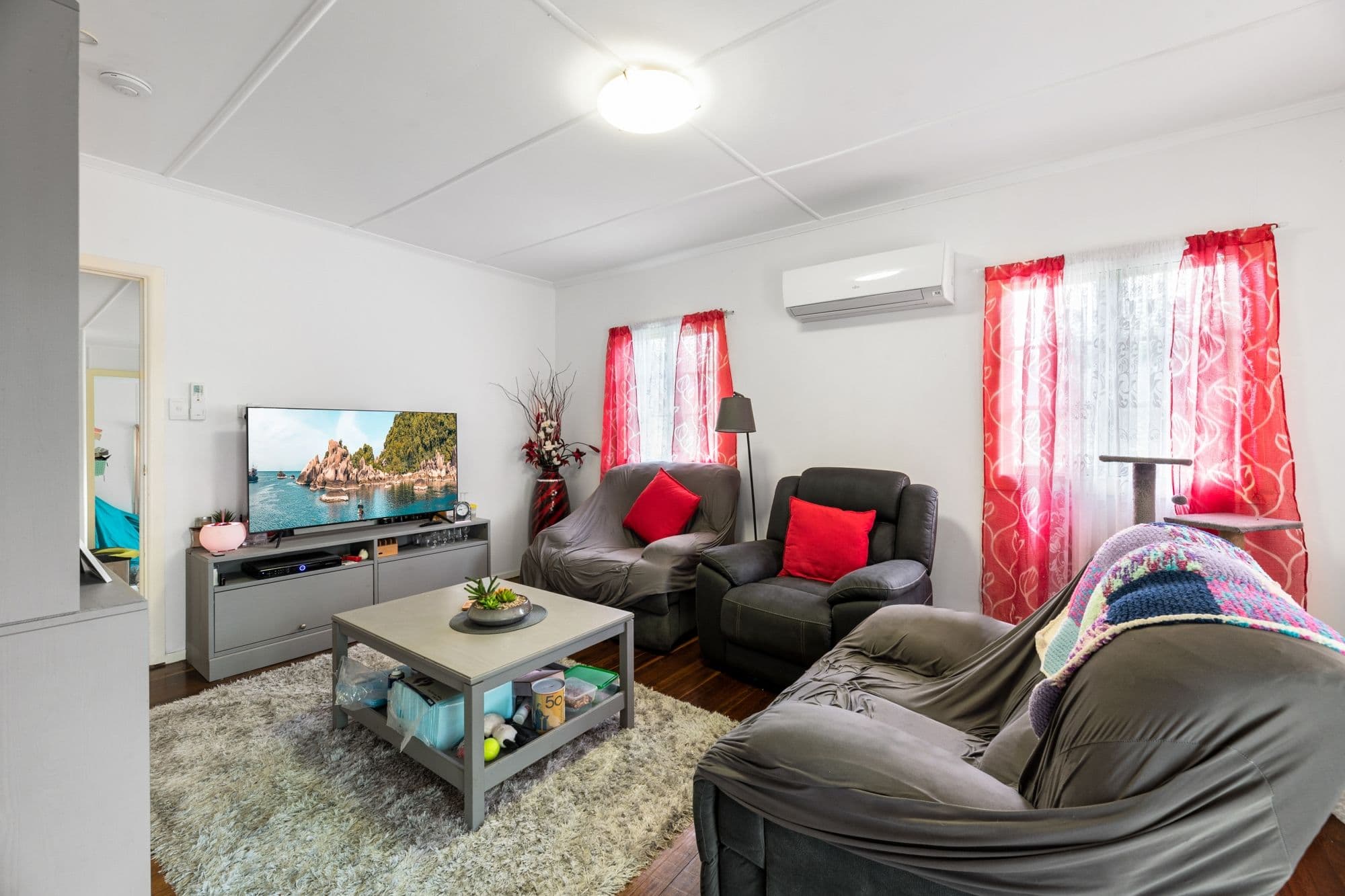 5 Endeavour Street, Deception Bay QLD 4508, Deception Bay - Thumbnail 4