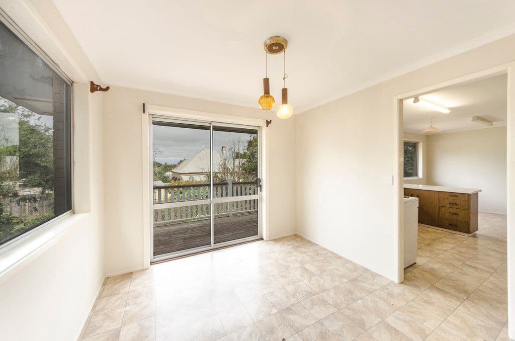 12 Boland Street, North Toowoomba QLD 4350, North Toowoomba - Thumbnail 5