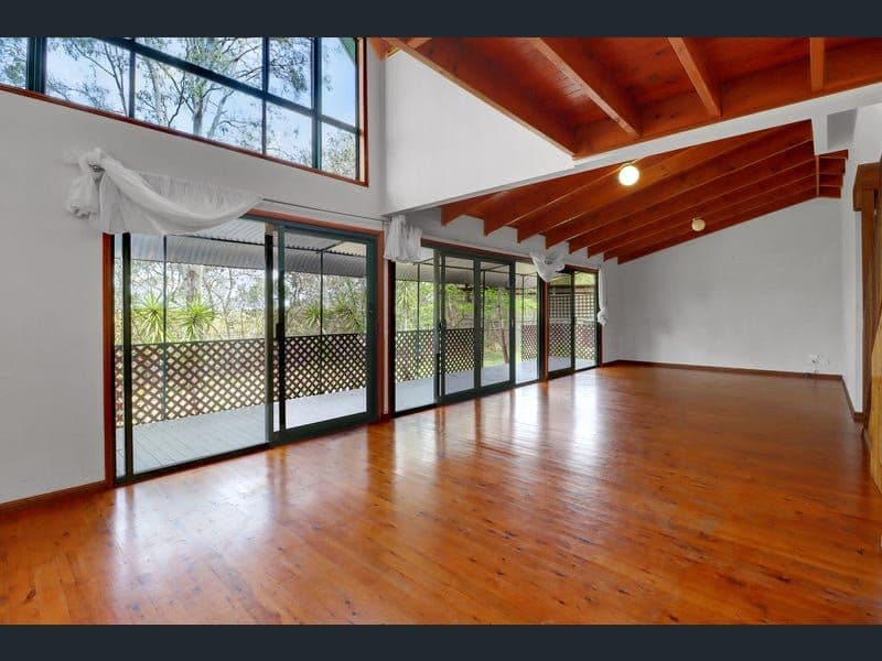 30 Pear Street, Redland Bay QLD 4165, Redland Bay - Thumbnail 2