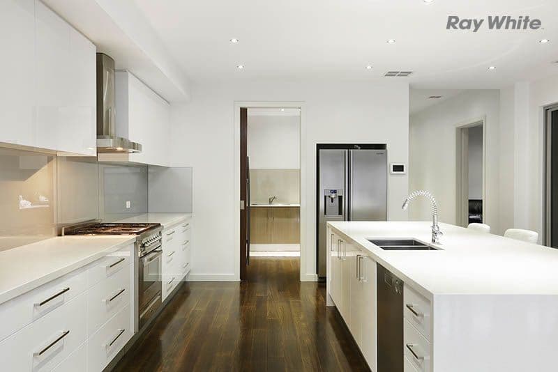 9 Fennel Drive, Point Cook VIC 3030, Point Cook - Thumbnail 3